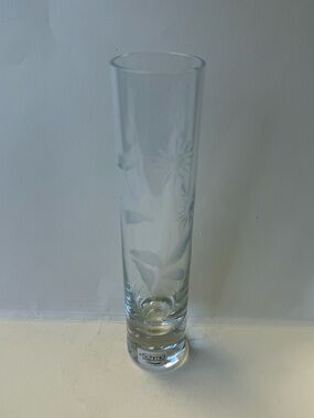 Vintage Schmid Portugal Etched Daffodil Floral Design Bud Vase.